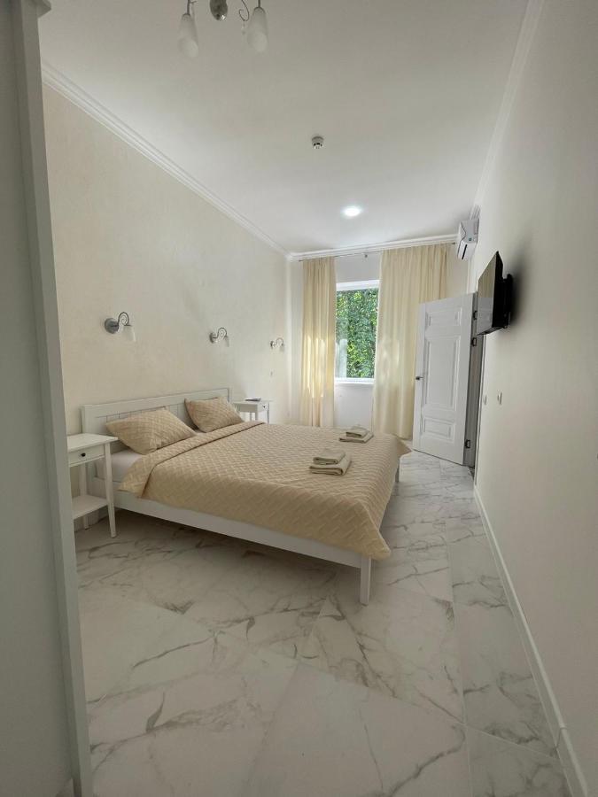 Boutique Hotel Enjoy Sergeyevka Ngoại thất bức ảnh