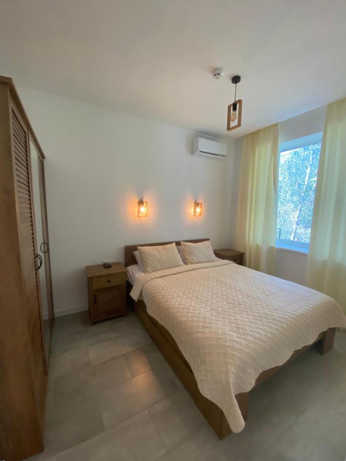 Boutique Hotel Enjoy Sergeyevka Ngoại thất bức ảnh