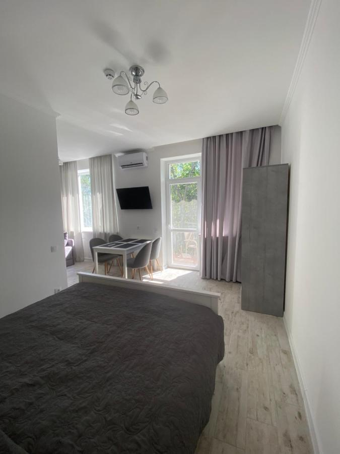 Boutique Hotel Enjoy Sergeyevka Ngoại thất bức ảnh